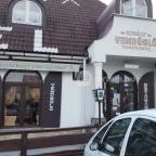 Király Fogadó Zirc - Külső kép