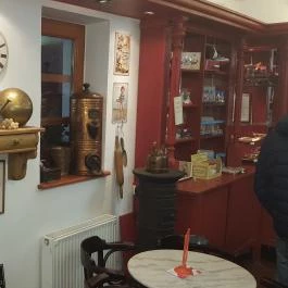 Kopcsik Maricpánia Szamos Édességbolt és Kávézó, Eger - Belső
