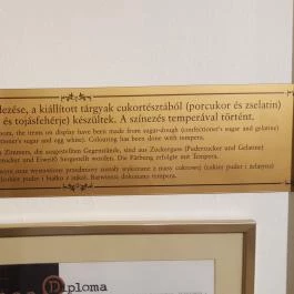 Kopcsik Marzipánia és Harangöntő-Ház, Eger - 