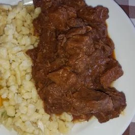 Korona Vendéglő Veszprémvarsány - Étel/ital