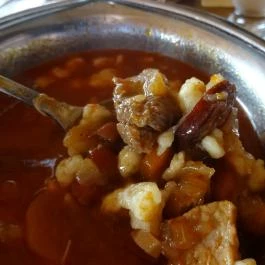 Laci Pince Csárda Vászoly - Étel/ital