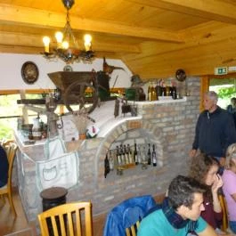 Laci Pince Csárda Vászoly - Belső