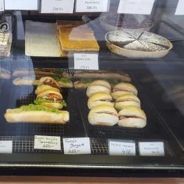 Lipóti Pékség & Kávézó Ajka - Étel/ital