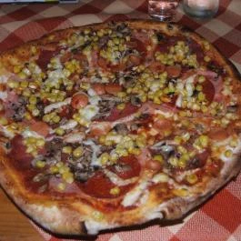 Lucifer Pizzéria Veszprém - Étel/ital