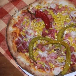 Lucifer Pizzéria Veszprém - Étel/ital