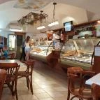 Mackó Cukrászda és Snack Veszprém - Belső