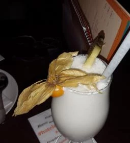 Mandarin Bar & Café