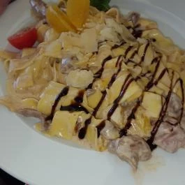 Marietta Pizzéria, Étterem és Kávézó Zirc - Étel/ital