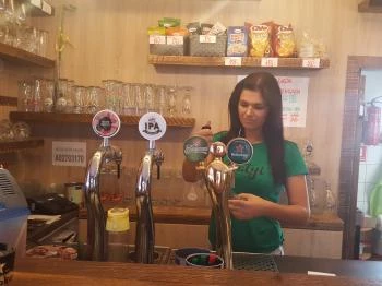 Mátyás Borozó Várpalota