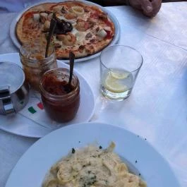 Mauro Ristorante Pizzeria Gelateria Zamárdi - Étel/ital