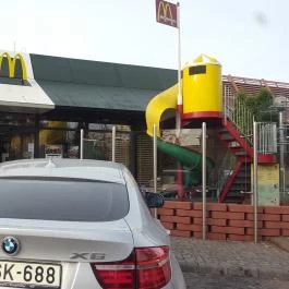 McDonald's Siófok - Külső kép