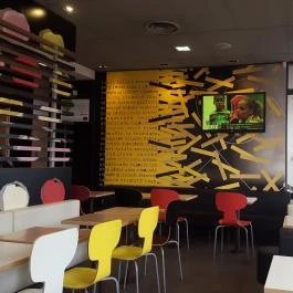 McDonald's Siófok - Belső