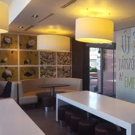 McDonald's - Vecsés Vecsés - Belső
