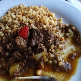 Shiraz Étterem & Dubai Kert Egerszalók - Étel/ital