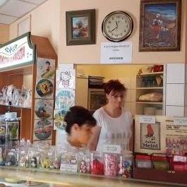 Monostor Cukrászda, Zirc - Belső