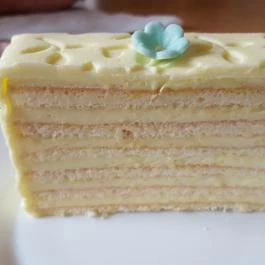 Monostor Cukrászda, Zirc - Étel/ital