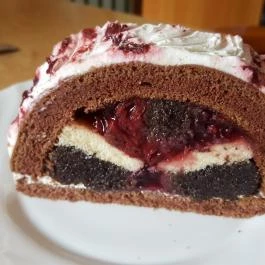 Monostor Cukrászda, Zirc - Étel/ital