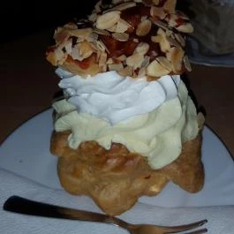 Monostor Cukrászda, Zirc - Étel/ital