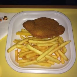 Monostor Falatozó, Zirc - Étel/ital