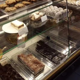 Mosoly Cukrászda, Veszprém - Étel/ital