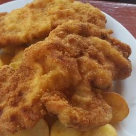 Muskátli Borozó (Hatlépcsős), Balatonfüred - Étel/ital