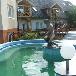 Orchidea Hotel Lipót, Lipót - Medence/kert