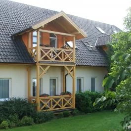 Orchidea Hotel Lipót, Lipót - Külső kép