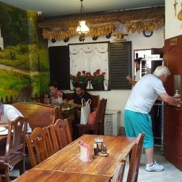 Parasztudvar Büfé, Hévíz - Belső