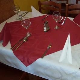 Patkó Vendéglő & Pizzéria Zirc - Belső