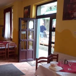 Patkó Vendéglő & Pizzéria Zirc - Belső