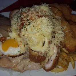 Patkó Vendéglő & Pizzéria Zirc - Étel/ital