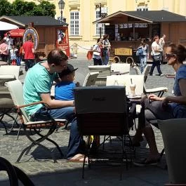 Pátria Kávéház & Étterem, Székesfehérvár - Külső kép