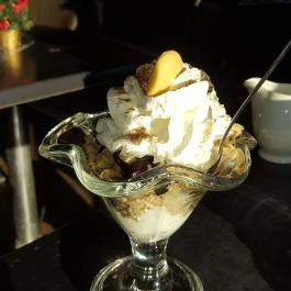 Wolf Panzió Sárvár - Vendéglátás