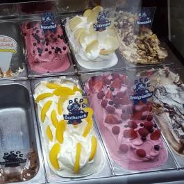 Pepe Cukrászda Zirc - Étel/ital