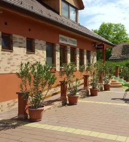 Piroska Étterem