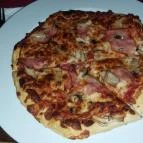 Pizza Hut - Arena Mall Budapest - Étel/ital