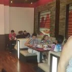 Pizza Hut - Arena Mall Budapest - Belső