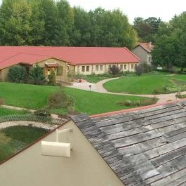 Puchner Kastélyszálló Bikal - Medence/kert