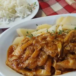 Rigó Vendéglő Ajka - Étel/ital