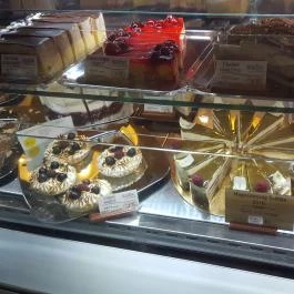 Schőnig Cukrászda Veszprém - Étel/ital