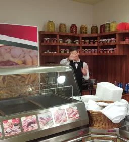 Séfkrajcár Étterem & Cukrászda