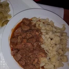 Séfkrajcár Étterem & Cukrászda, Veszprém - Étel/ital