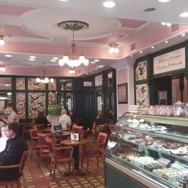 Szamos Múzeum Cukrászdája, Szentendre - Belső