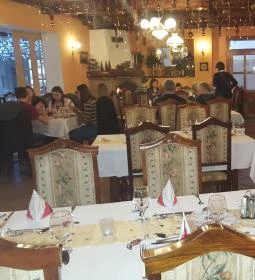 Szárcsa Hotel étterme