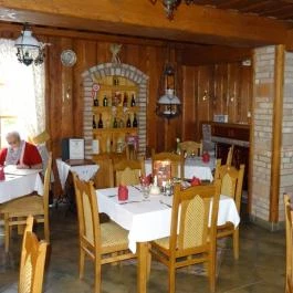 Szent Domonkos Vendéglő, Várvölgy - Belső
