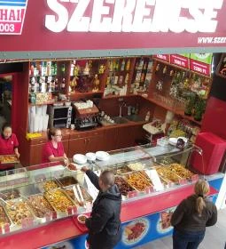 Szerencse Wok (Auchan)