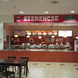 Szerencse Wok Sárvár - Külső kép