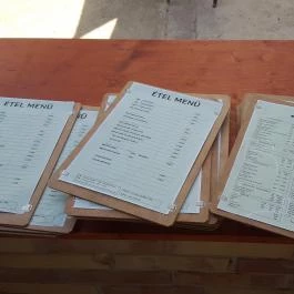 Szomszéd Kertje Csopak - Külső kép