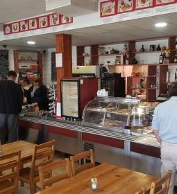 Sztráda Grill Étterem