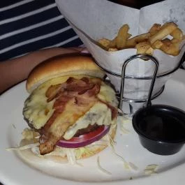 Ribster American Bar & Grill - WestEnd, Budapest - Étel/ital